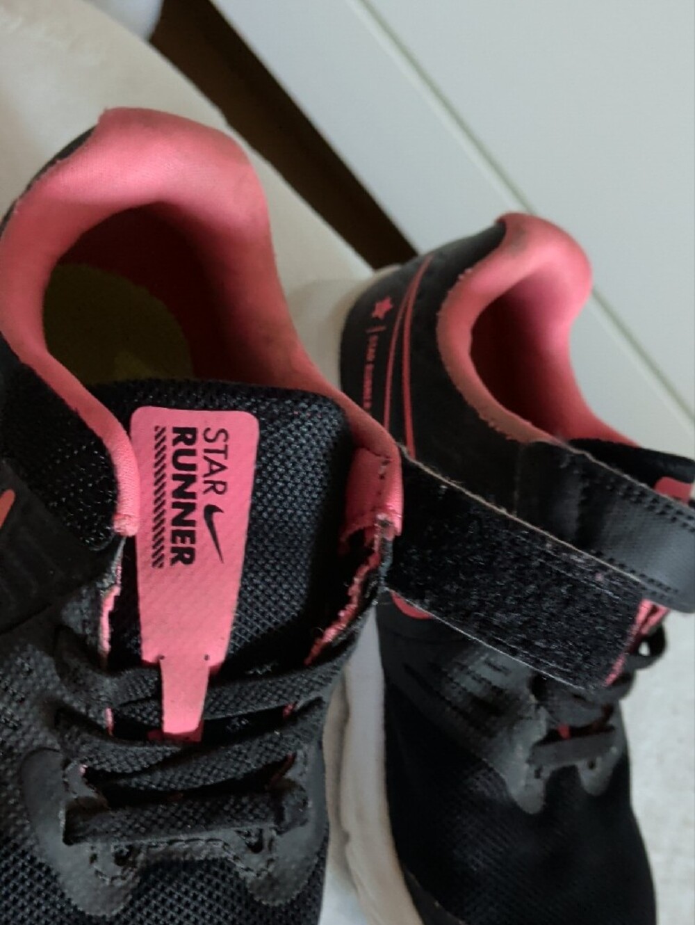 Nike Kids Black and Pink Hook-and-Loop Athletic Sneakers - Picture 8 of 16